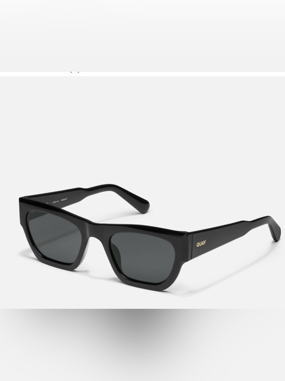 Quays Nice Try Sunglasses in Black/Smoke